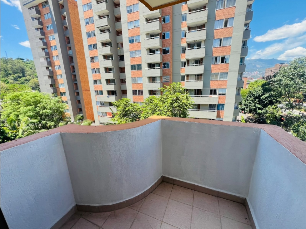 Arriendo apartamento Los Colores Medellin — foto 4