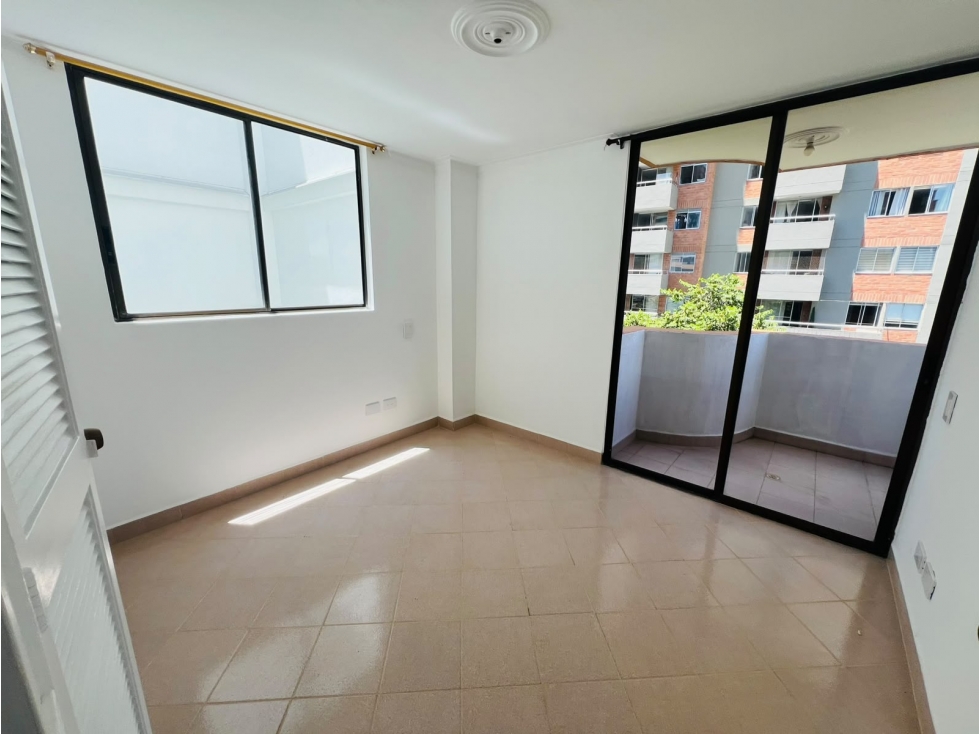 Arriendo apartamento Los Colores Medellin — foto 5