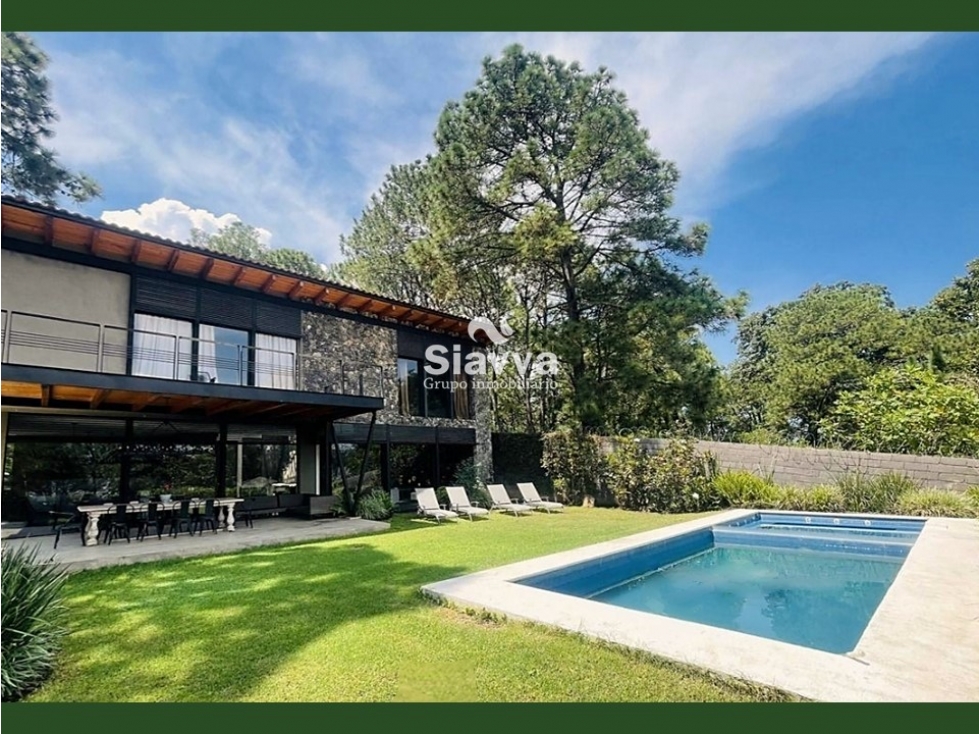 CASA MODERNA EN RENTA || CON MOBILIARIO || AVÁNDARO, VALLE DE BRAVO