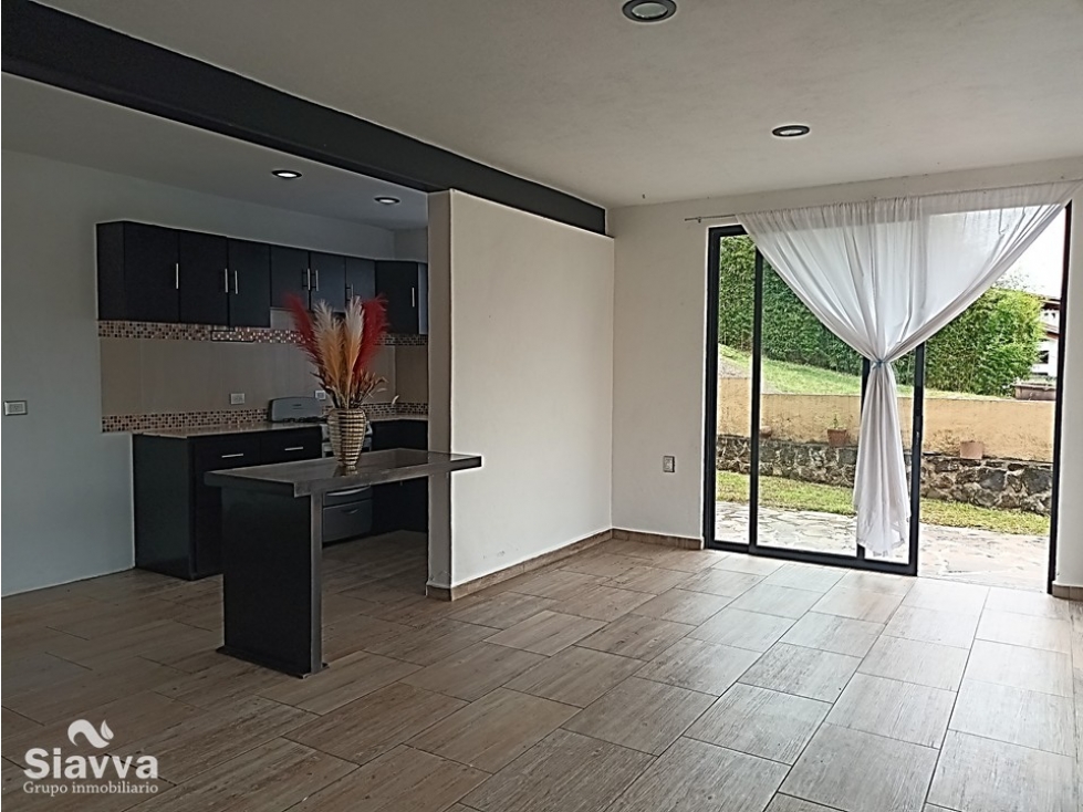 CASA EN VENTA Y RENTA || VALLE DE BRAVO || 3 RECÁMARAS - 2