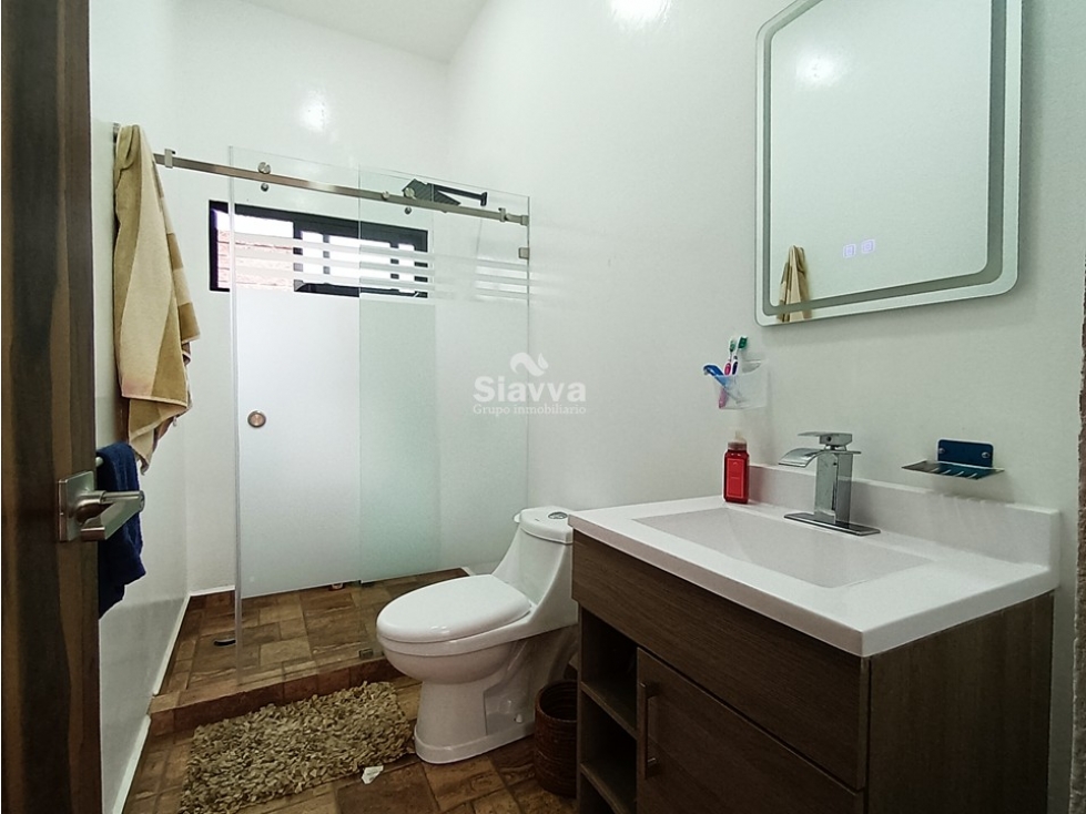 CASA EN RENTA EN AVANDARO CON AMPLIO JARDIN — foto 5