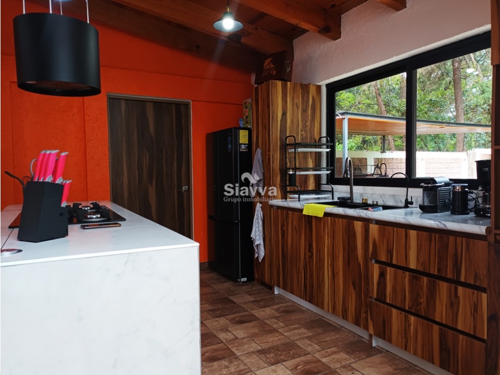 CASA EN RENTA EN AVANDARO CON AMPLIO JARDIN — foto 3