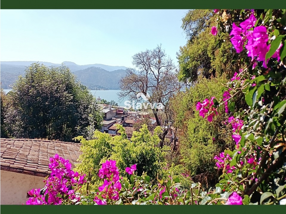 Casa en venta, Valle de Bravo, Edo. de México