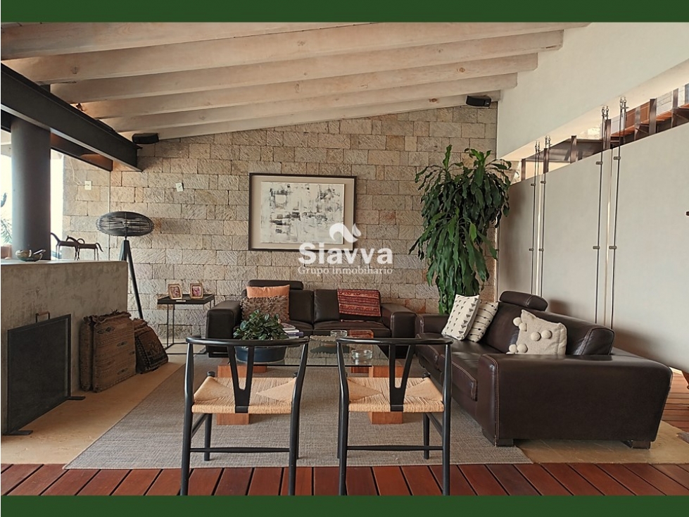 CASA EN RENTA || MOBILIARIO INCLUIDO || LA PEÑA, VALLE DE BRAVO — foto 2