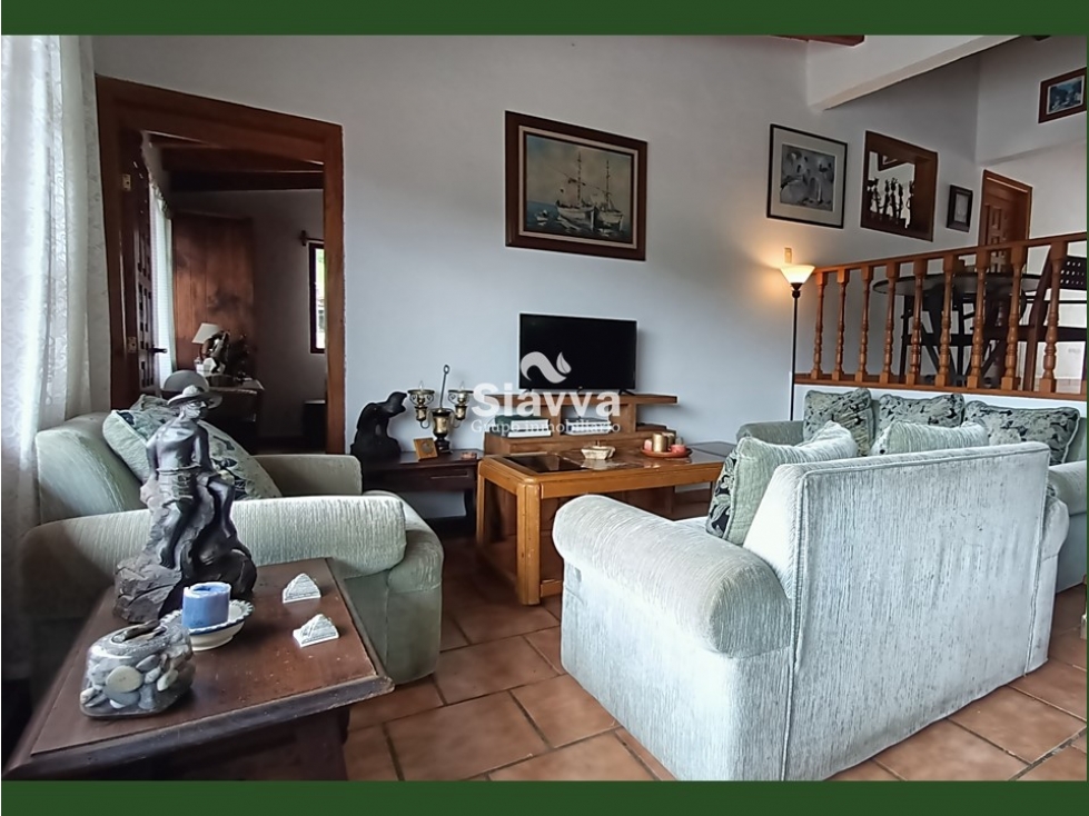 CASA EN RENTA || TOTALMENTE AMUEBLADA || VALLE DE BRAVO - 2