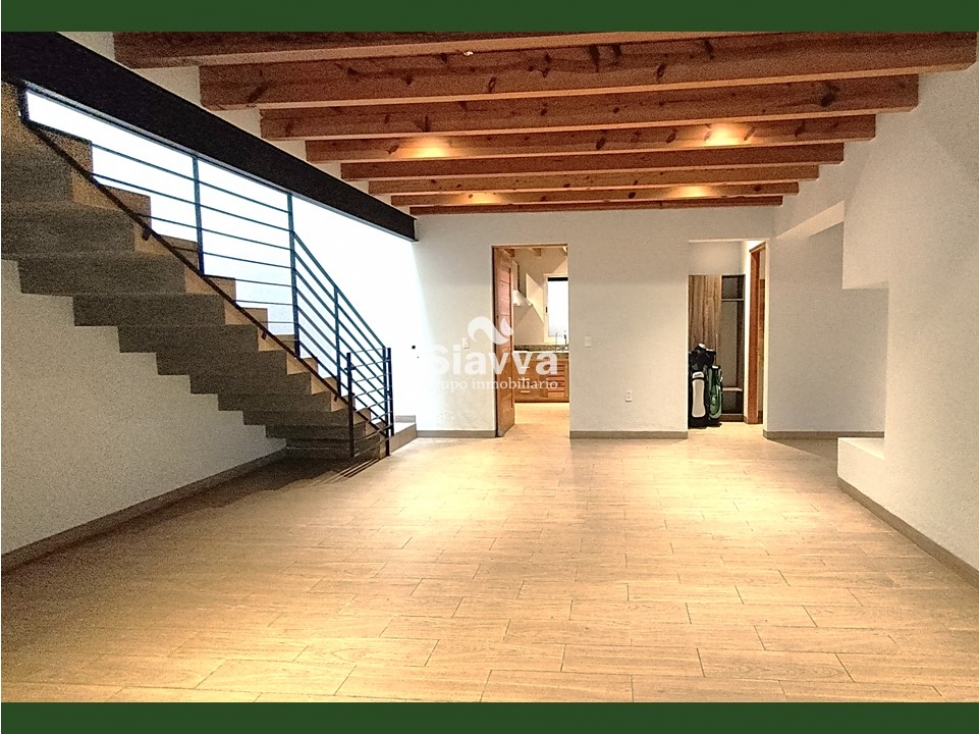 CASA EN RENTA || SIN MOBILIARIO || EN CONDOMINIO — foto 2