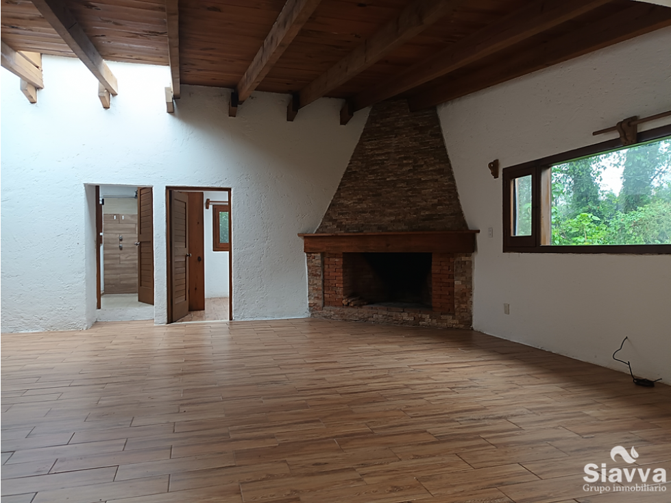 CASA EN RENTA CAMINO A LOS ALAMOS CON JARDIN — foto 2