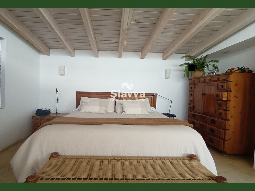 CASA EN RENTA || MOBILIARIO INCLUIDO || LA PEÑA, VALLE DE BRAVO — foto 3