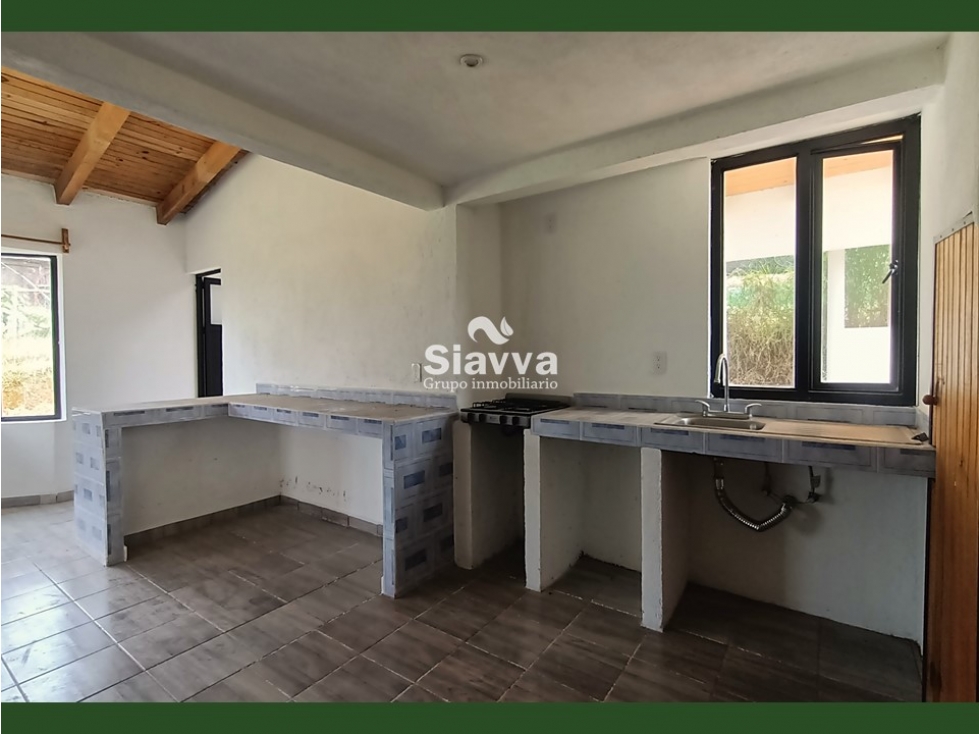 CASA EN RENTA || SIN MOBILIARIO || LAS JOYAS - 3