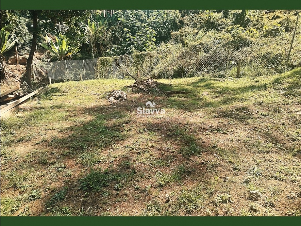 TERRENO EN VENTA, CIRCUITO AVÁNDARO, VALLE DE BRAVO — foto 4