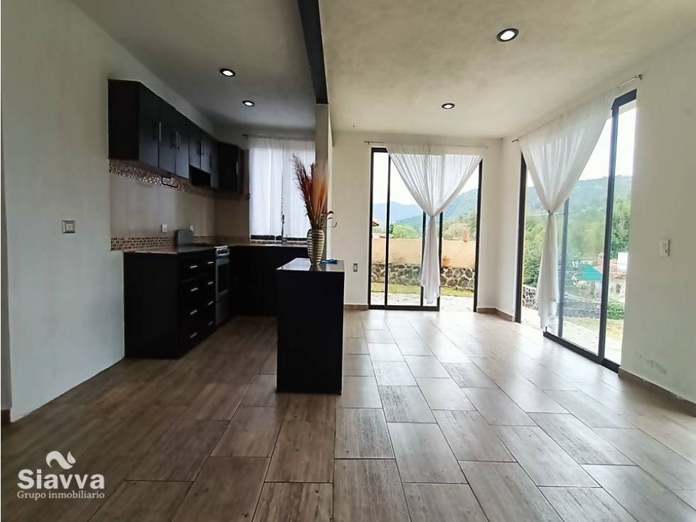 CASA EN VENTA Y RENTA || VALLE DE BRAVO || 3 RECÁMARAS - 4