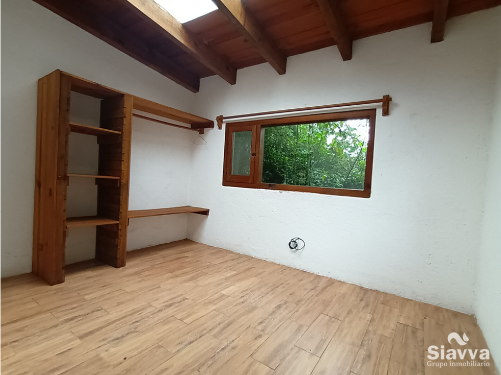 CASA EN RENTA CAMINO A LOS ALAMOS CON JARDIN — foto 4