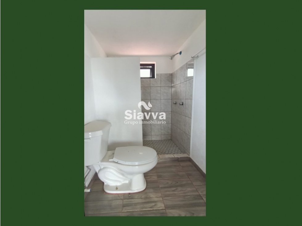 CASA EN RENTA || SIN MOBILIARIO || LAS JOYAS - 5