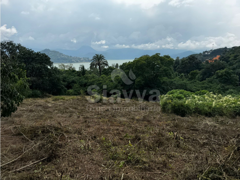 TERRENO CON VISTA PARCIAL AL LAGO EN SAN GASPAR - 5