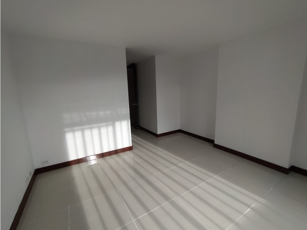 Amplio apartamento en Envigado - Sao Paulo — foto 4