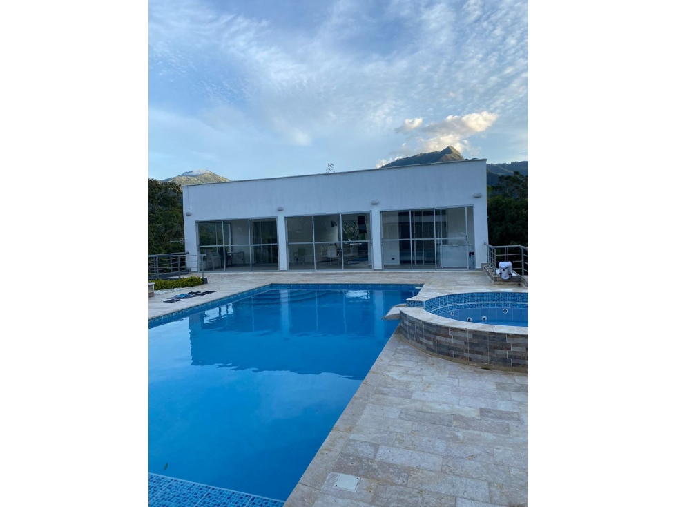 FINCA EN VENTA EN COPACABANA ANTIOQUIA — foto 2