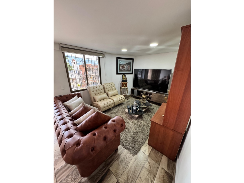 CASA EN VENTA EN MANRIQUE SAN PABLO