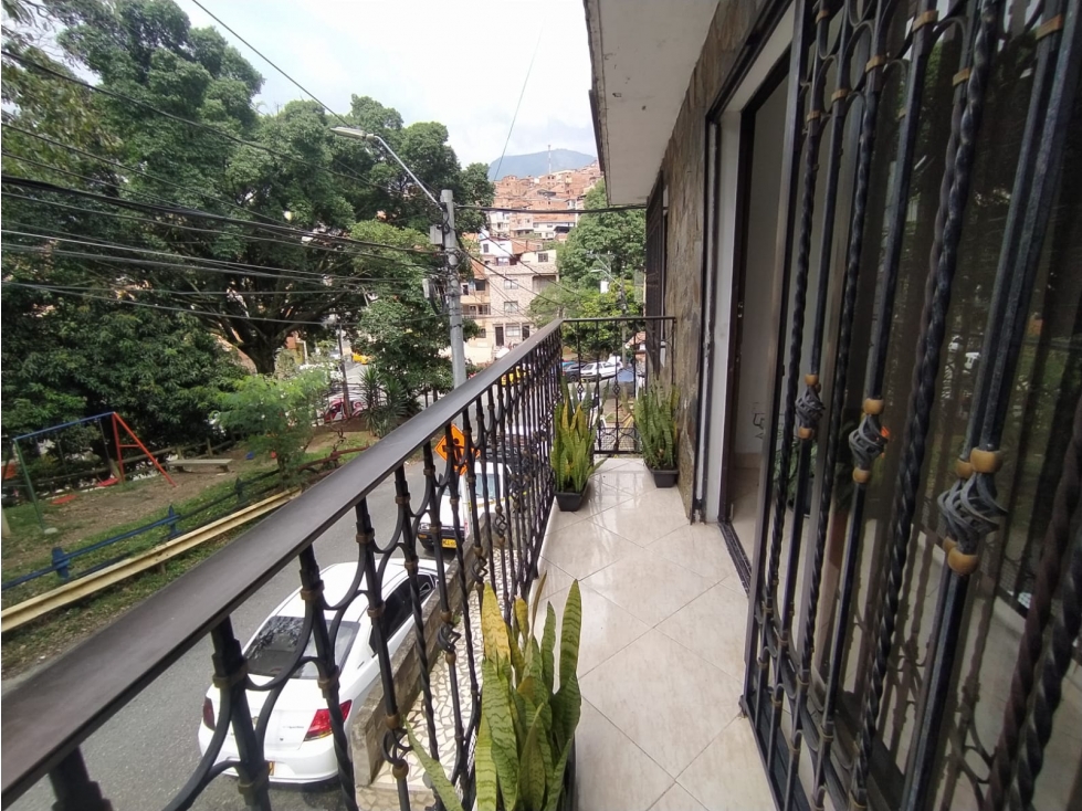 APARTAMENTO -APARTA ESTUDIO - TERRAZA- SOLAR Y GARAJE PARA INVERSION — foto 3
