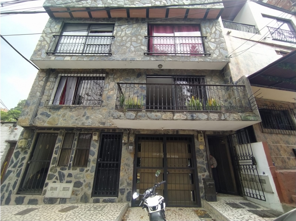 APARTAMENTO -APARTA ESTUDIO - TERRAZA- SOLAR Y GARAJE PARA INVERSION