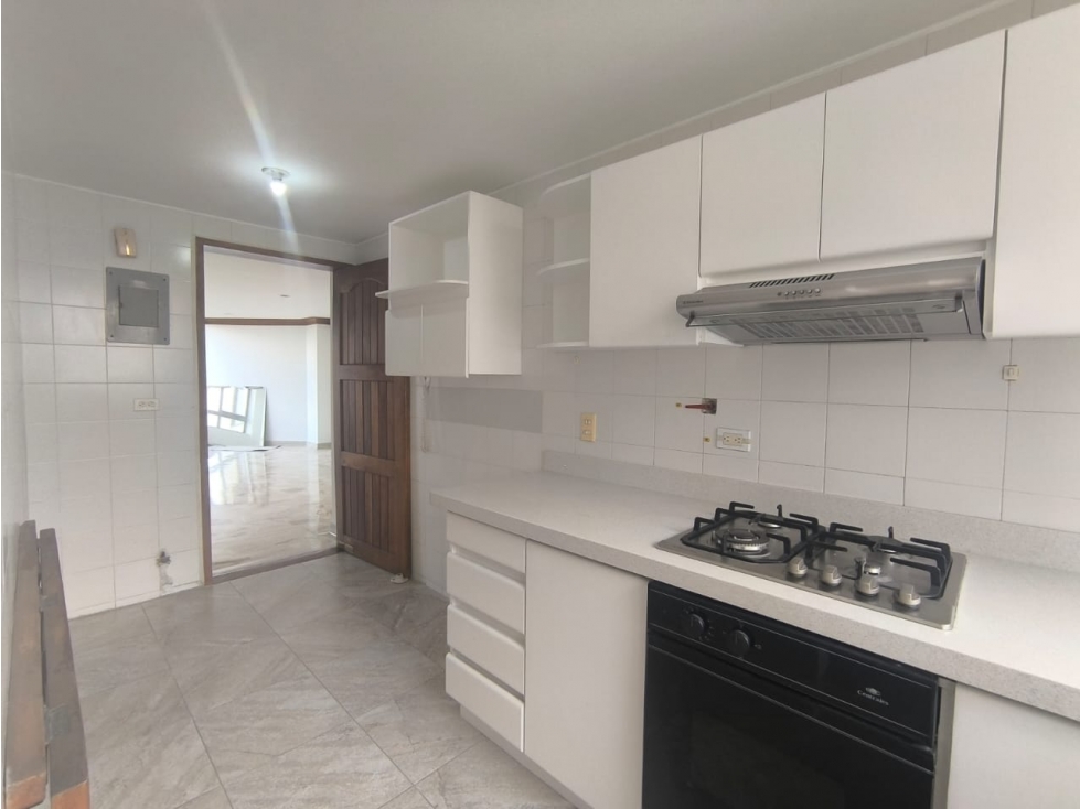 Apartamento ubicación estratégica sector Santa Maria de los Ángeles — foto 3