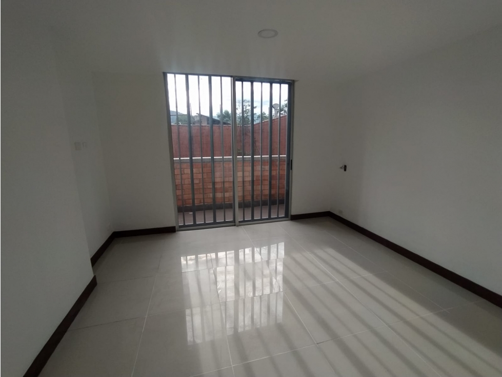 Amplio apartamento en Envigado - Sao Paulo — foto 5