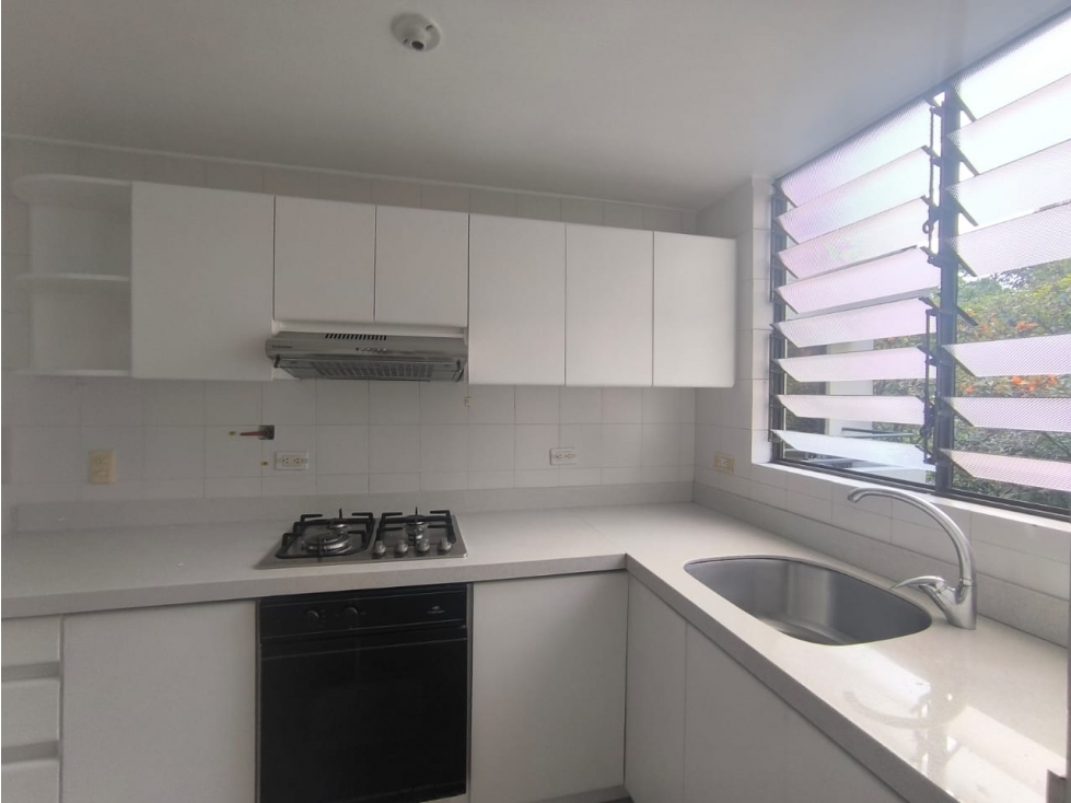 Apartamento ubicación estratégica sector Santa Maria de los Ángeles — foto 2