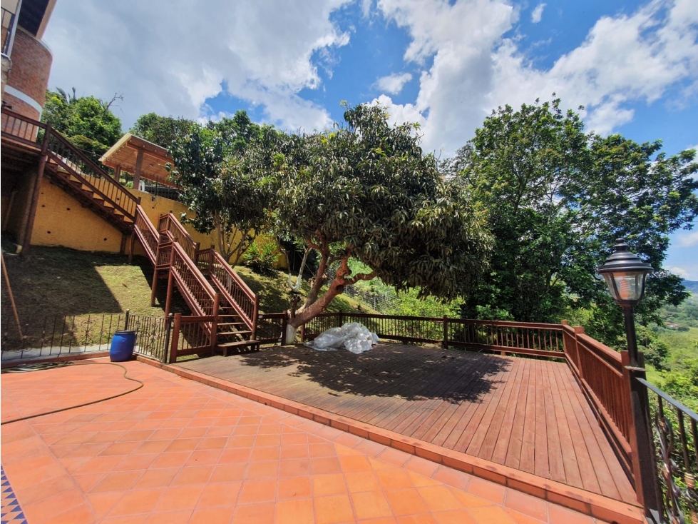 FINCA EN COPACABANA - ALTOS DE SAN JUAN — foto 4