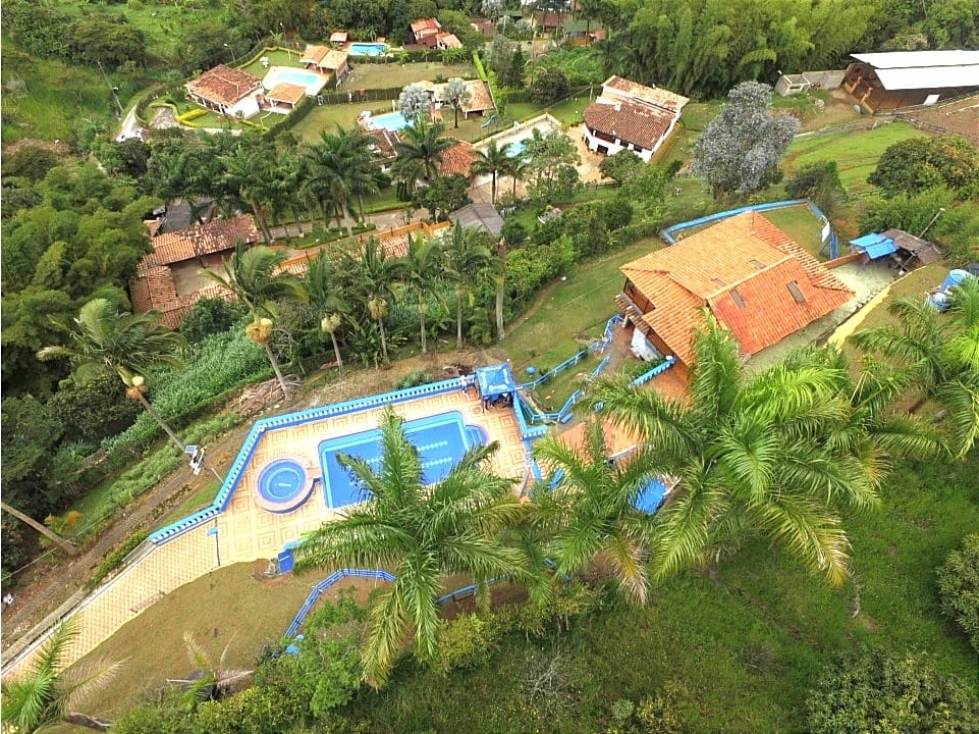 FINCA EN COPACABANA VERDA EL NORAL — foto 3