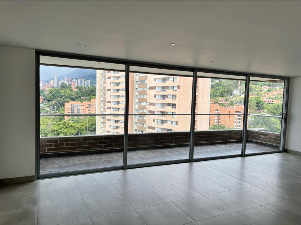 Apartamento en venta en Envigado sector Cumbres