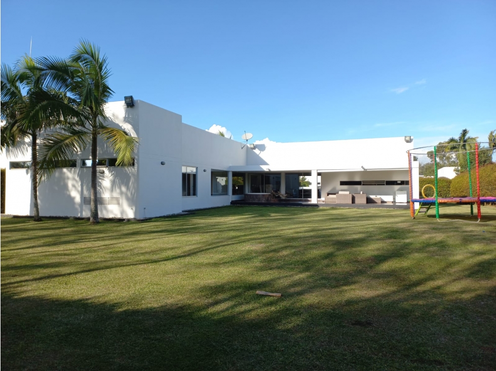 Arriendo Vendo Casa Campestre Parcelación Prado Verde Llanogrande — foto 2