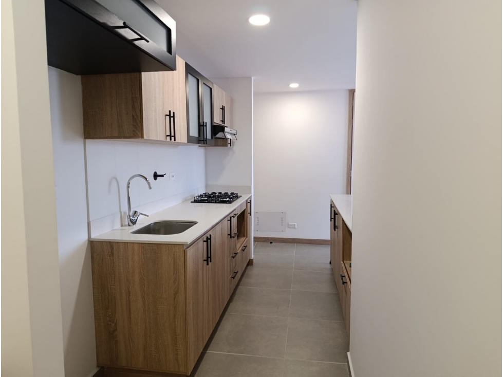 Arriendo Apartamento Parque Residencial Medieval — foto 2