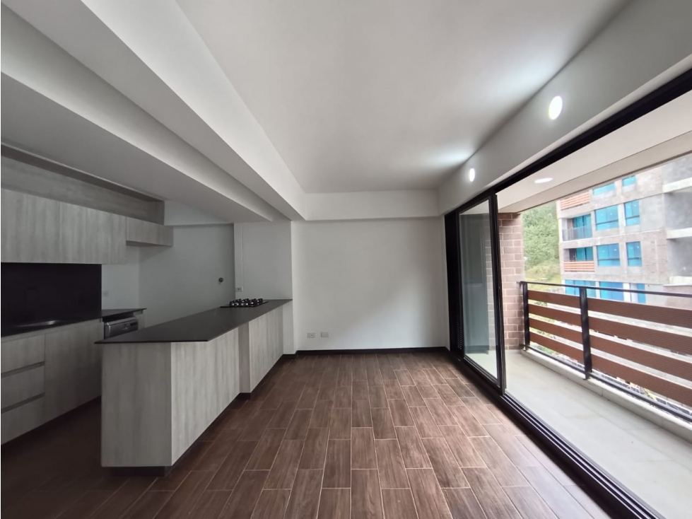 Arriendo Apartamento Unidad Retiro Club — foto 6
