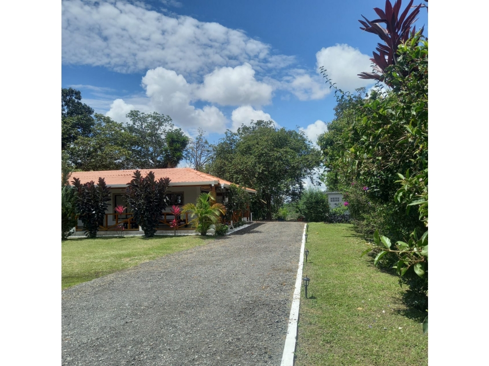 VENDO CASA CAMPESTRE EN EL QUINDÍO