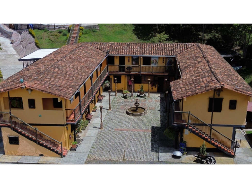 VENDO HOTEL EN EL PEÑOL ANTIOQUIA - 2