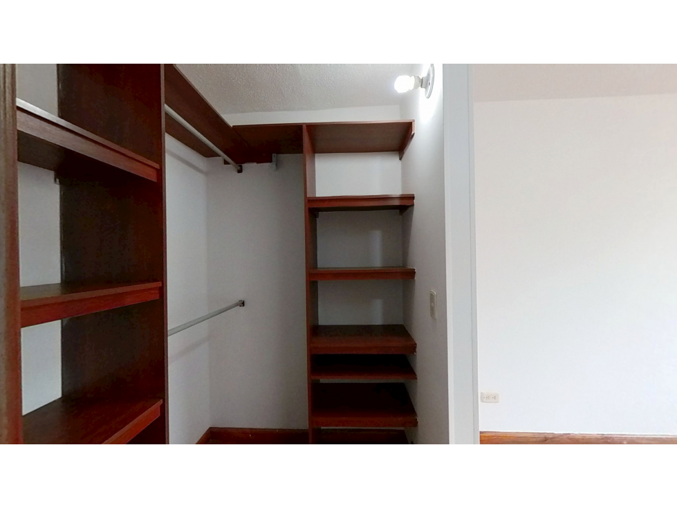 Venta Apartamento, El Dorado Industrial, Engativa — foto 4