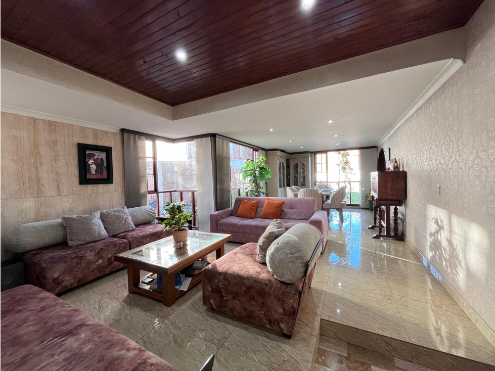 Venta Casa, San Jose de Bavaria, Suba