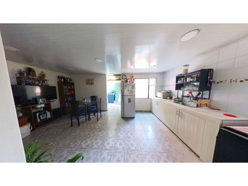 Venta Casa, Kenendy, Patio Bonito