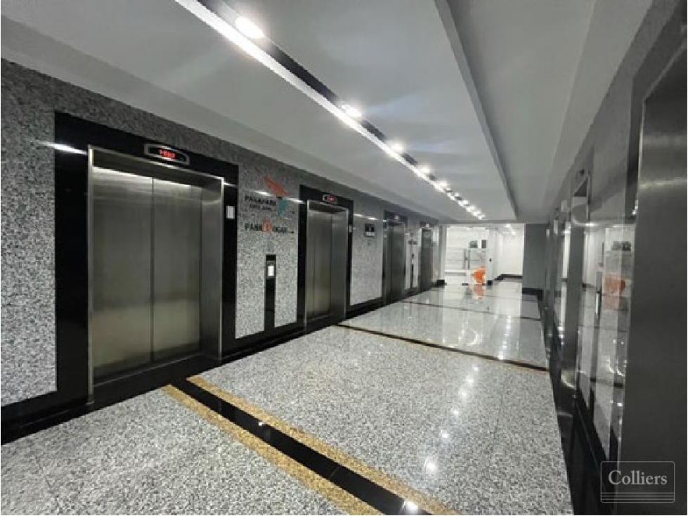 Alquilo| Oficina Torre Bicsa | Avenida Balboa| Céntrico — foto 2