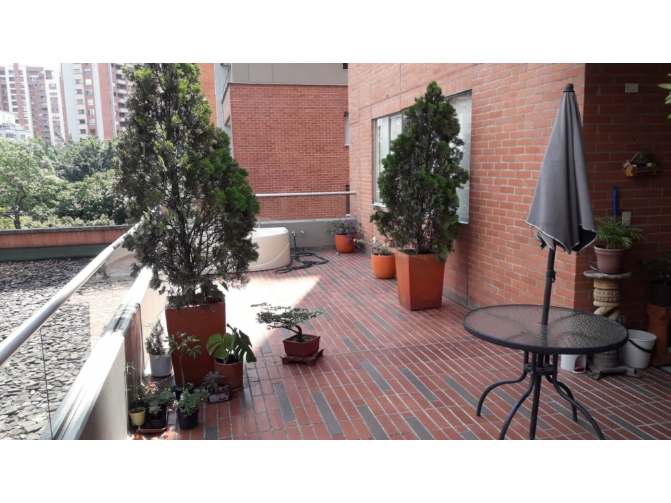 Venta. Apartamento. Medellín. Poblado. P5 C4939761 — foto 2