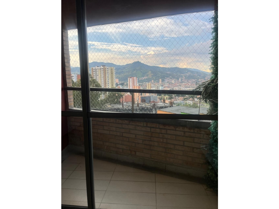 Arriendo Apartamento Sabaneta Aves Maria P.3 C.10488795 — foto 2