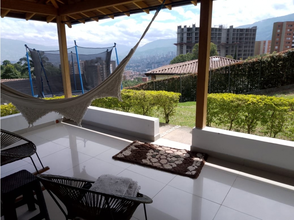 ARRIENDO CASA ENVIGADO 15 9379575