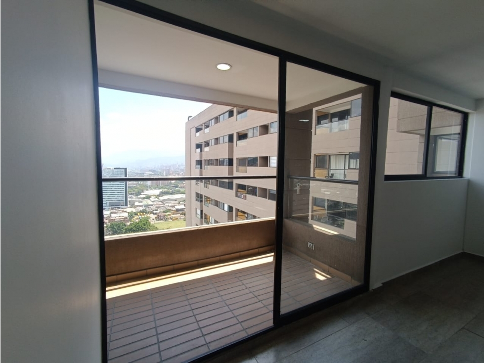 Arriendo apartamento cerca a Mayorca Sabaneta P21 C7383187