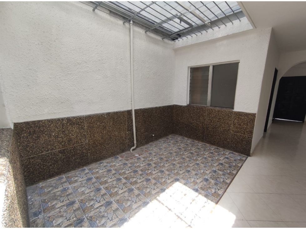 Venta Casa sector Los Naranjos, Itagüí, Antioquia P.2 C.6398187 - 5