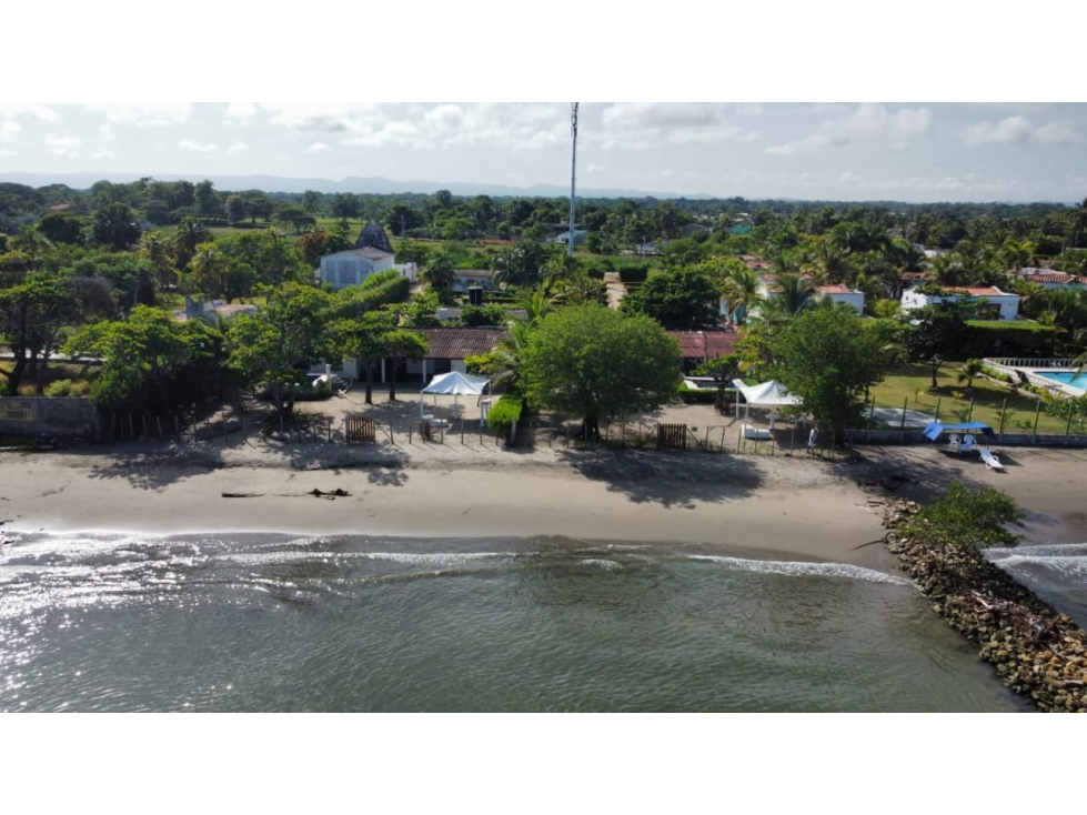 VENTA DE LOTE EN TOLU SUCRE + CABAÑA P1 COD 7755475 - 2