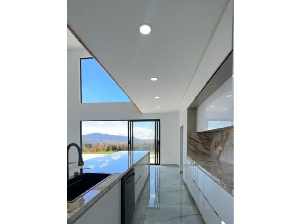 Venta de casa campestre Guarne P1 C8093917