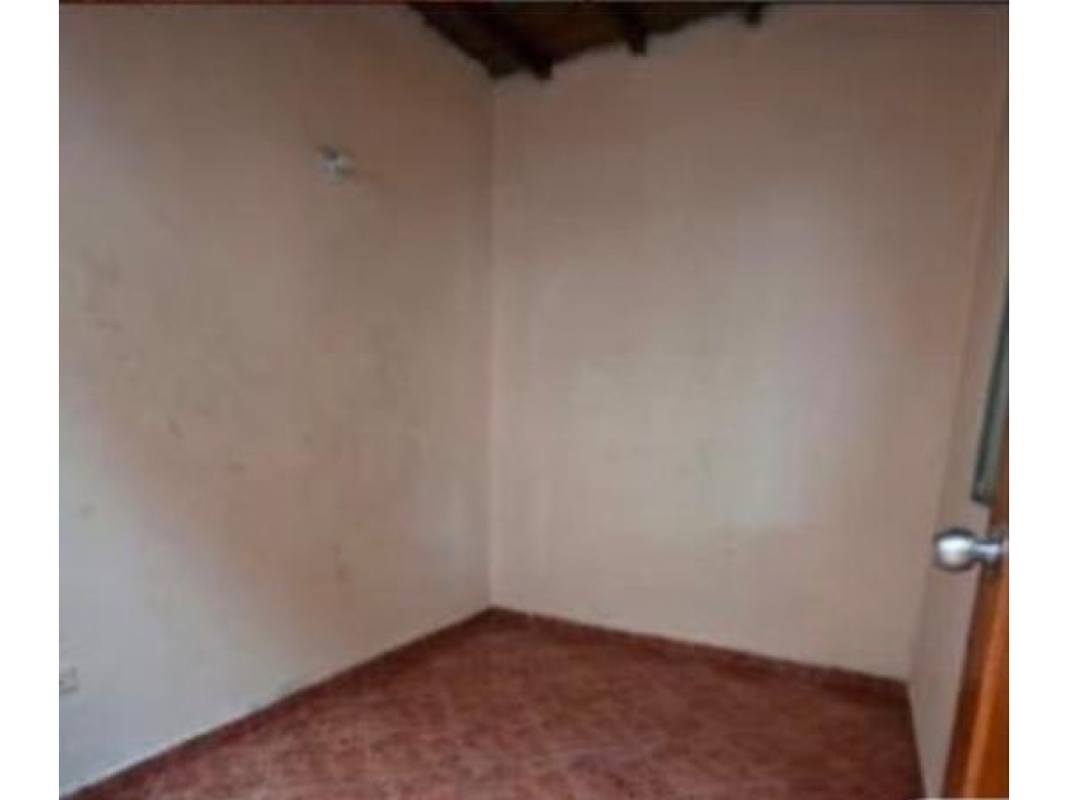 Arriendo local Medellin P3 C. 10066812 — foto 4