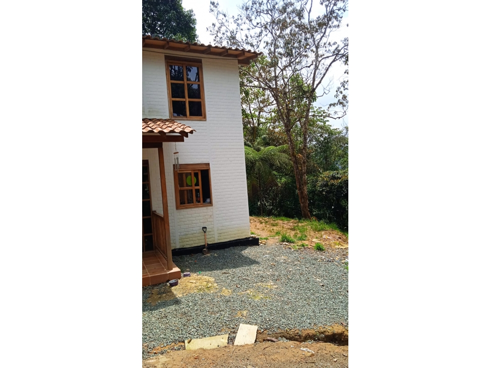 Venta casa de campo variante Caldas 2 niveles C5408263 - 2