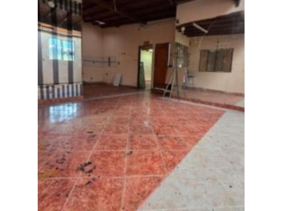 Arriendo local Medellin P3 C. 10066812