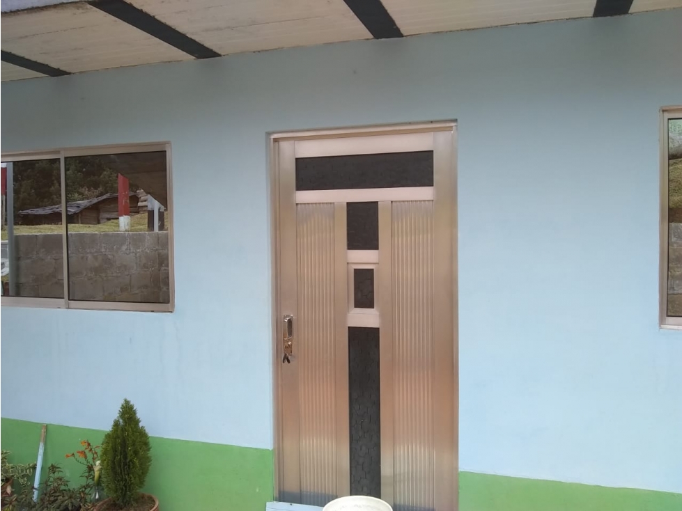 Venta casa Piedras blancas Guarne P1 C7199536