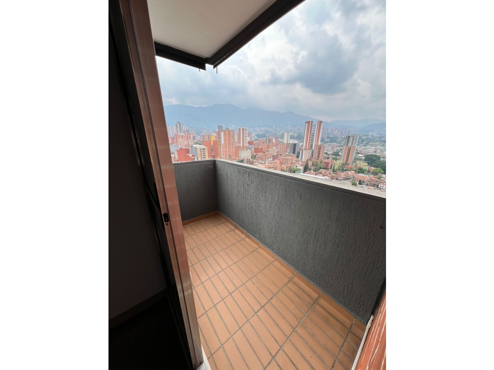Arriendo apartamento sector el Carmelo Sabaneta P22 C7466988